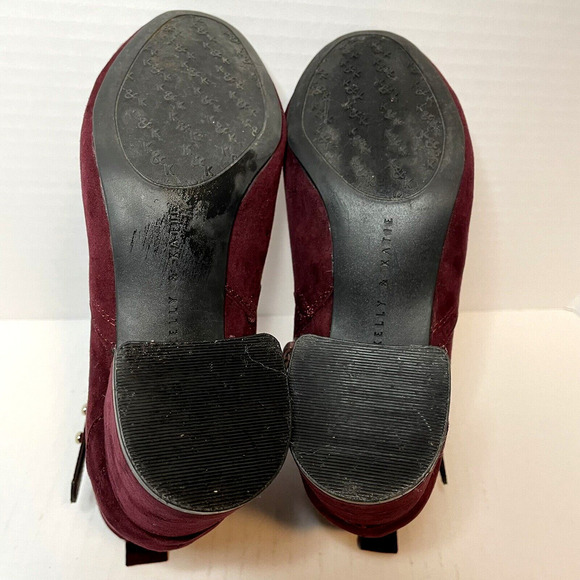 KELLY AND KATIE ANKLE BOOTS BURGUNDY SUEDE NAILHEAD ACCENTS 2.5" HEEL SIZE 6 - Picture 10 of 12